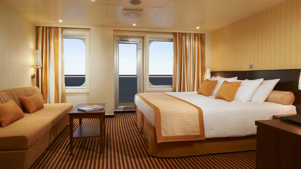 Carnival Breeze ® - Ocean Suite (OS)