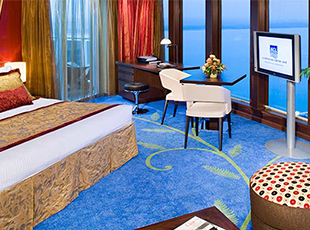 Norwegian Pearl - The Haven Deluxe Owner&-s Suite with Large Balcony (H2)