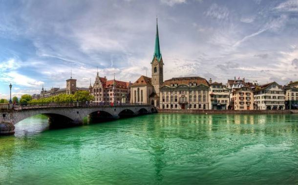 Basel - İsviçre Limanı